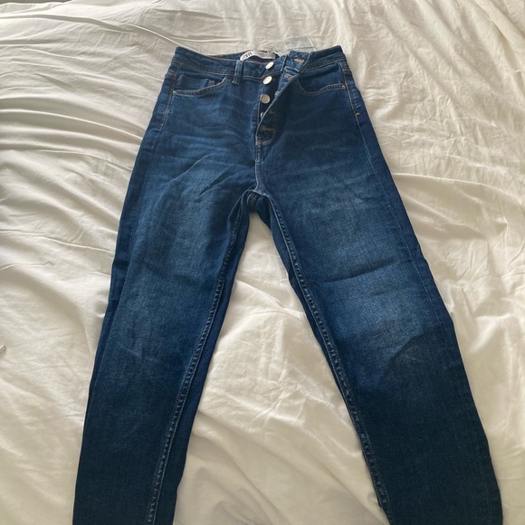 Zara Skinny Jeans - Picture 6 of 6